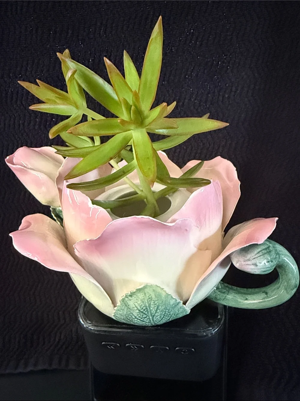 Handcrafted Pink and Cream Porcelain Flower Teapot w/Lid